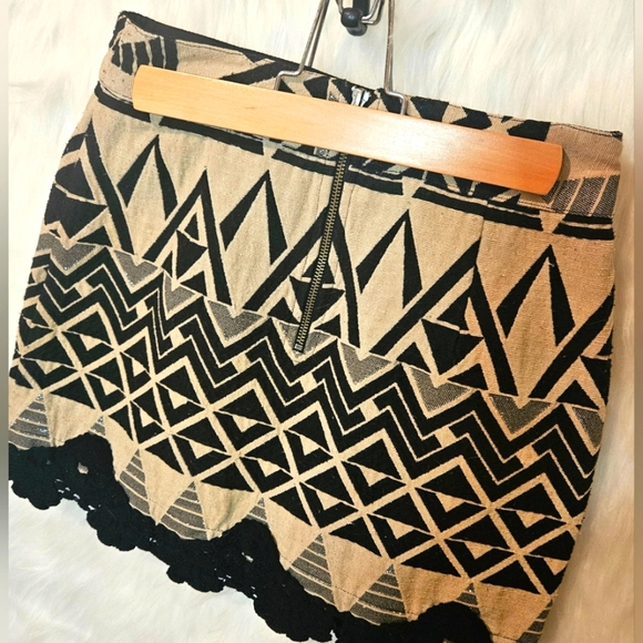 Topshop Geo Print Knit Mini Skirt (Rare) - Picture 4 of 7